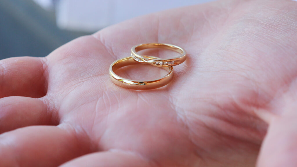 Las alianzas de Ágata representan la unión en su forma más pura.